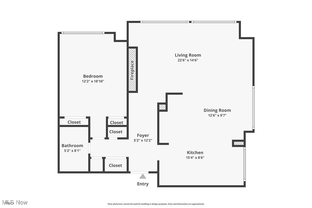 12520 Edgewater Drive Lakewood OH 44107