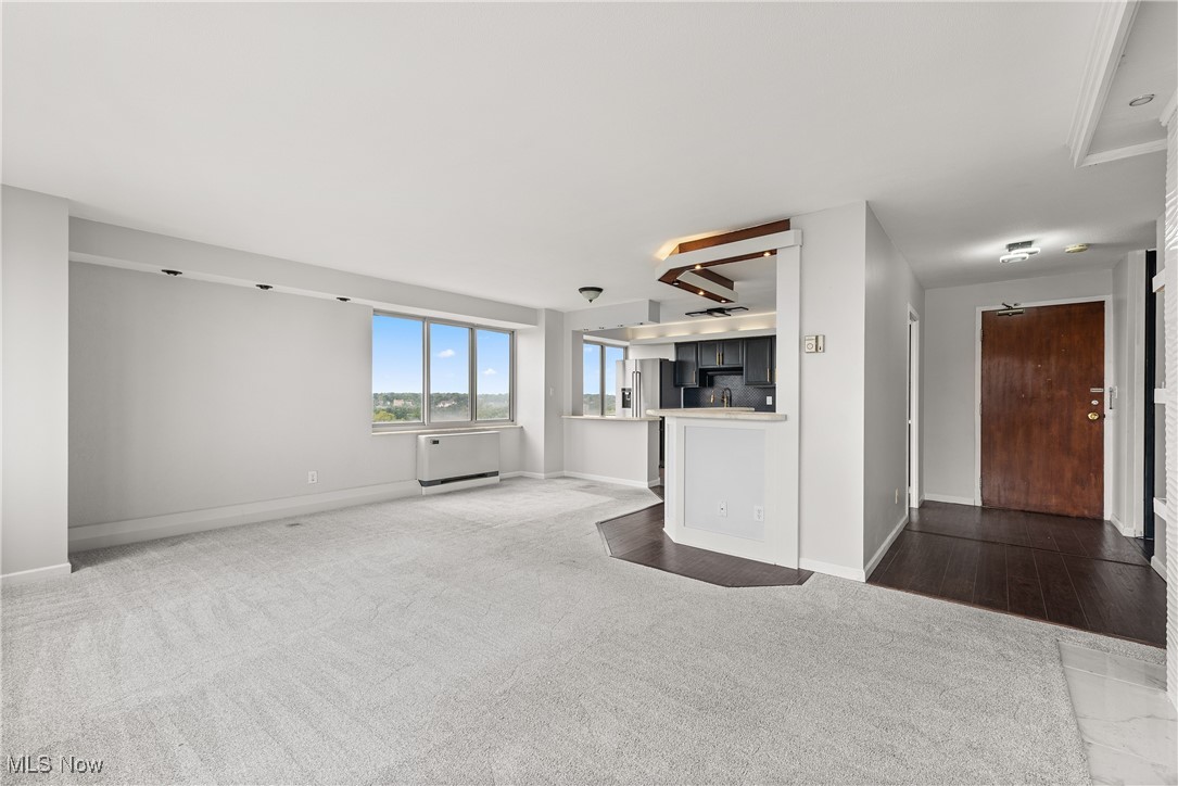 12520 Edgewater Drive Lakewood OH 44107