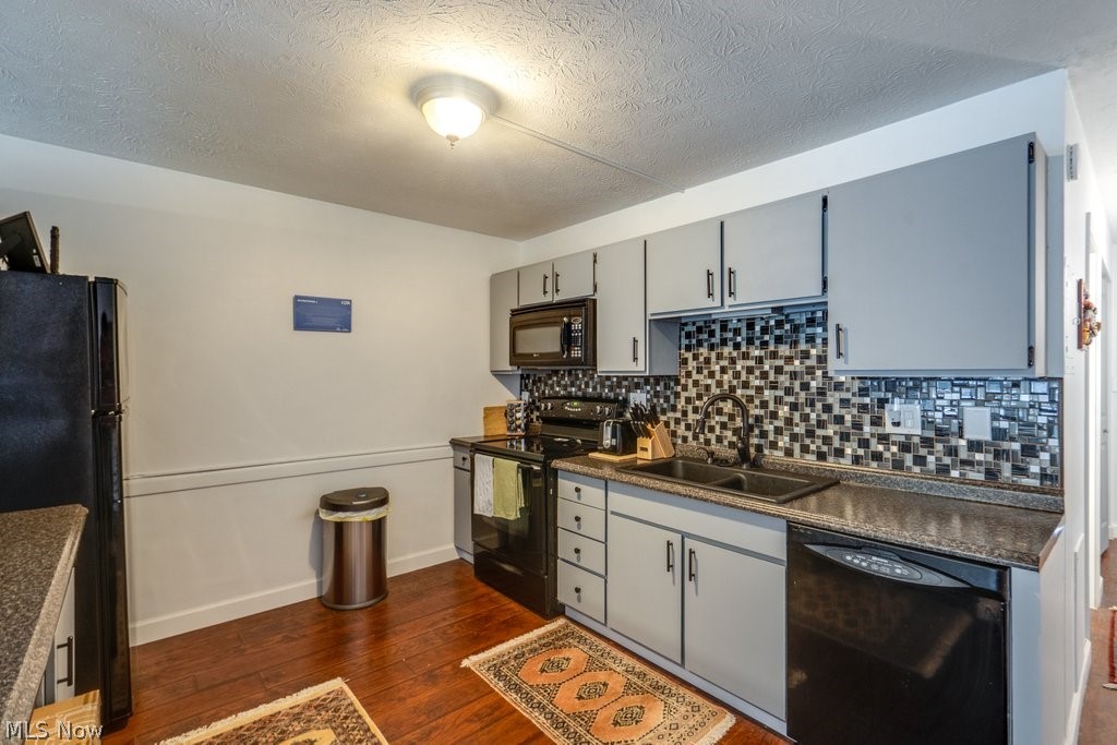 2331 E Market Street Akron OH 44312