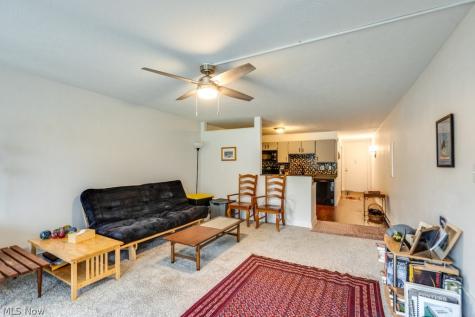 2331 E Market Street Akron OH 44312