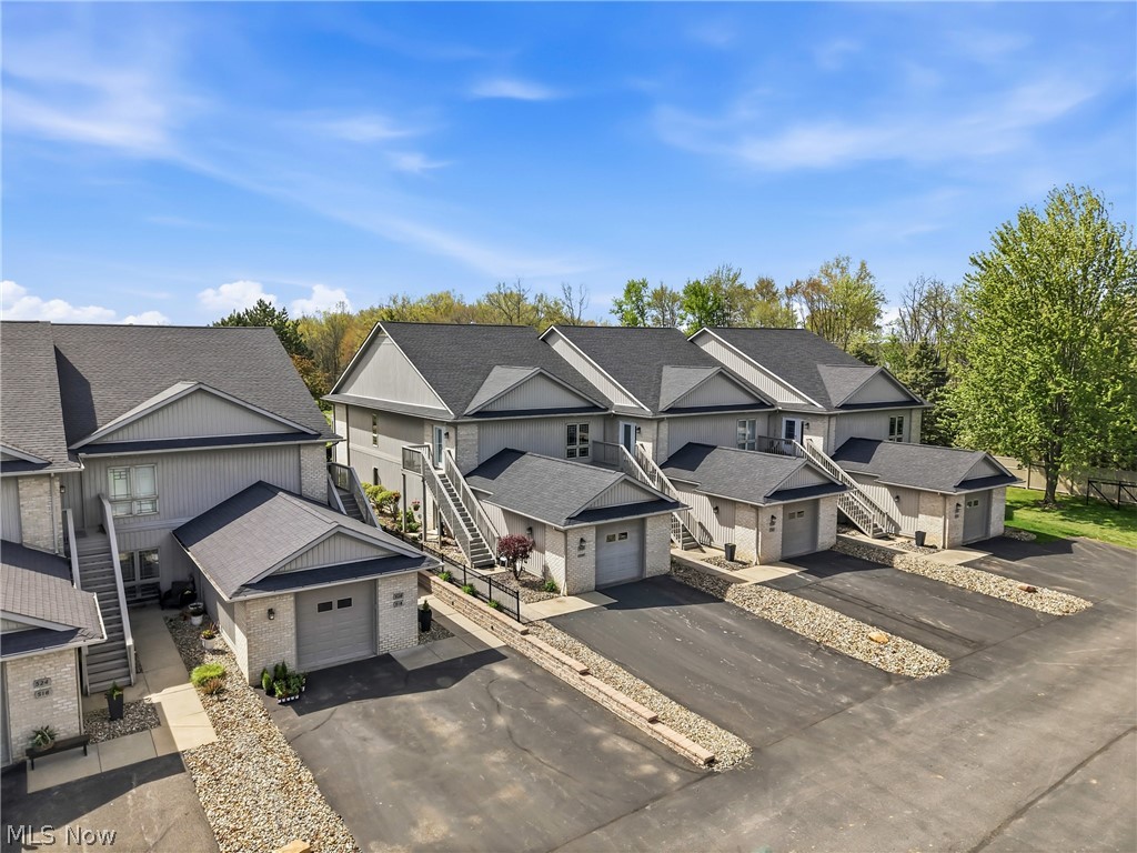506 Milton Commons Boulevard Lake Milton OH 44429