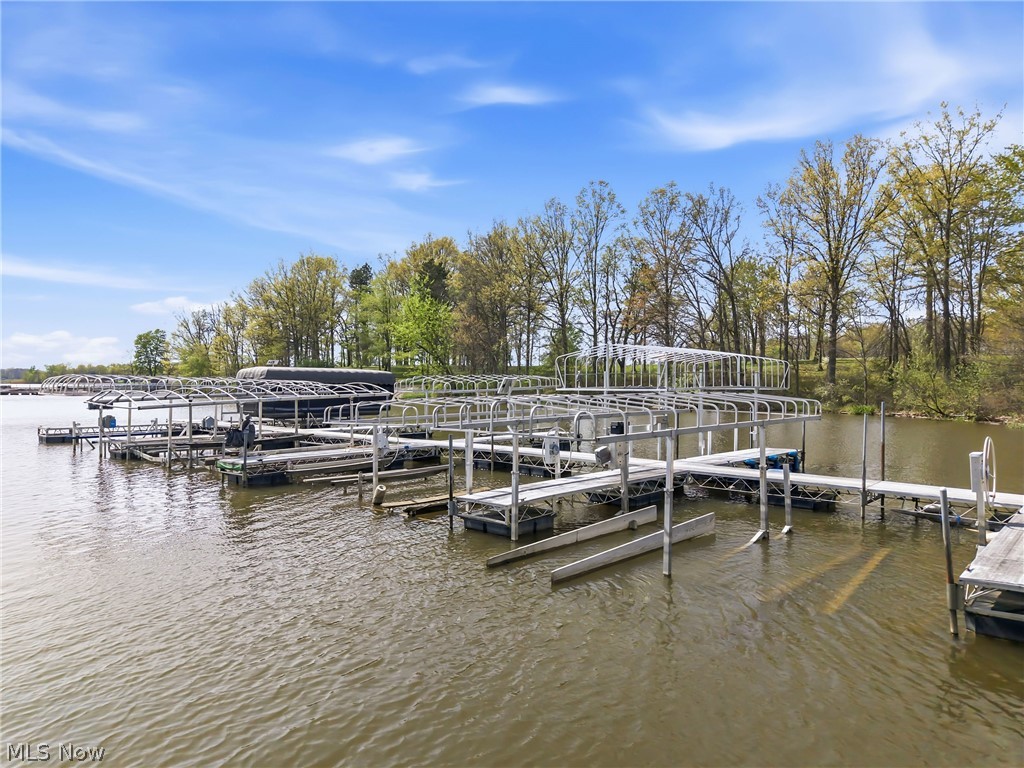 506 Milton Commons Boulevard Lake Milton OH 44429