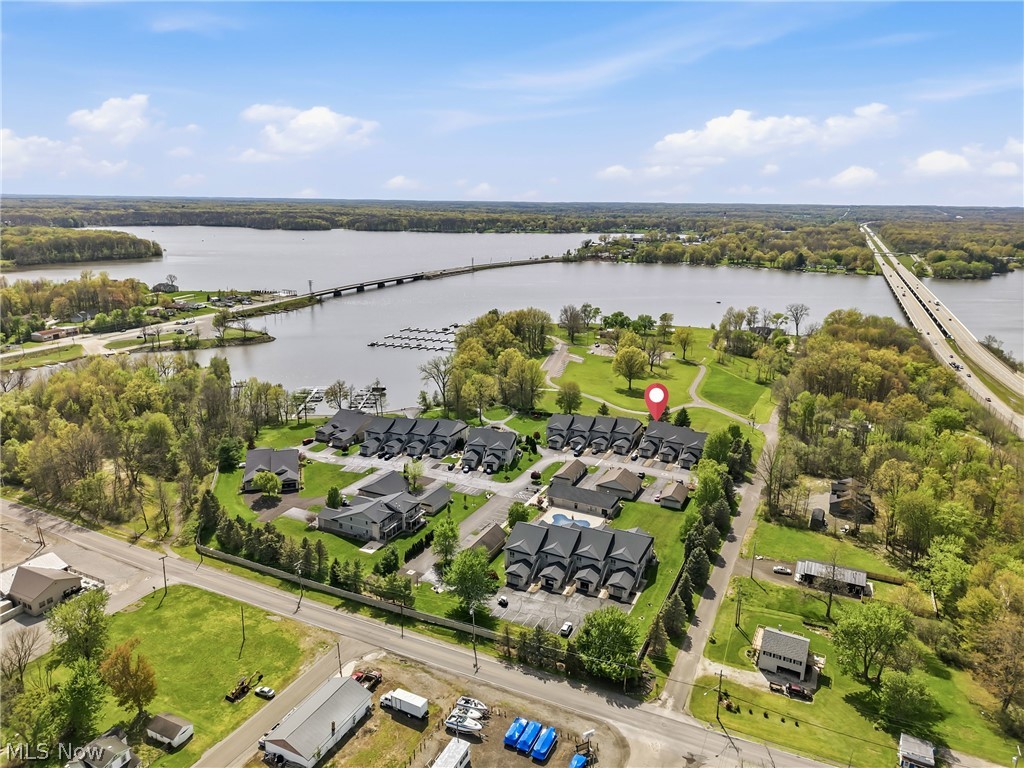 506 Milton Commons Boulevard Lake Milton OH 44429