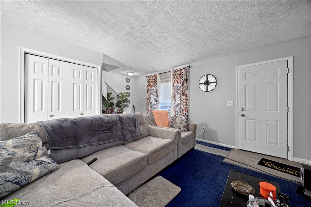 7207 Otis Court Cleveland OH 44104