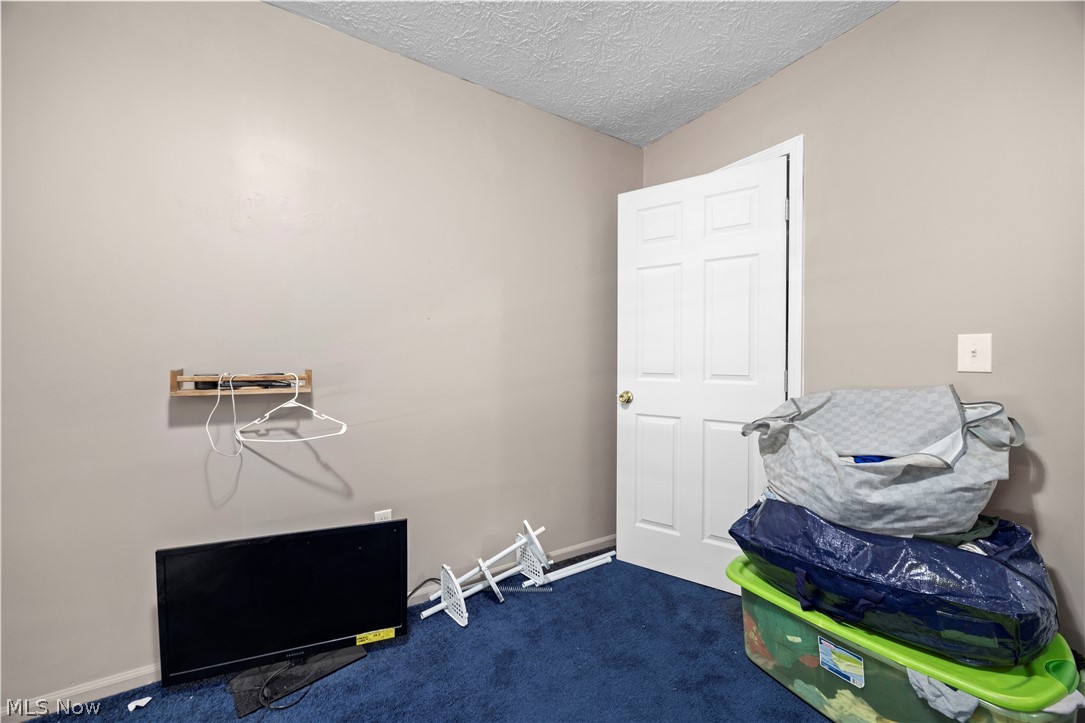 7207 Otis Court Cleveland OH 44104