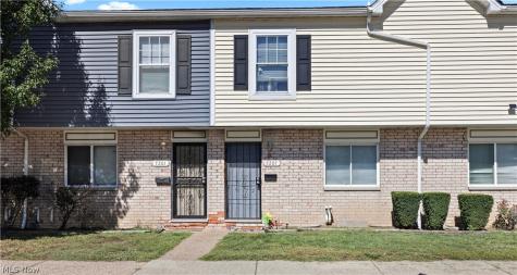 7207 Otis Court Cleveland OH 44104