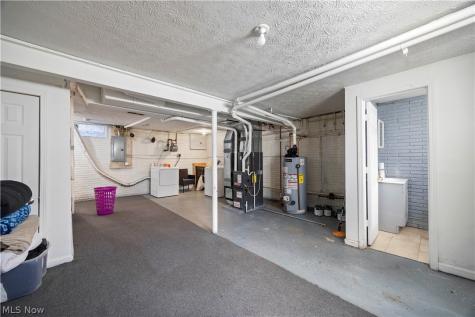 7207 Otis Court Cleveland OH 44104