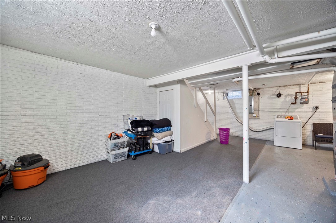 7207 Otis Court Cleveland OH 44104
