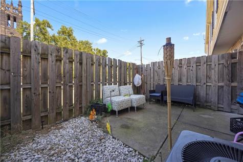 7207 Otis Court Cleveland OH 44104