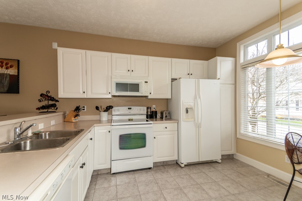 76 Brookstone Lane Willoughby OH 44094