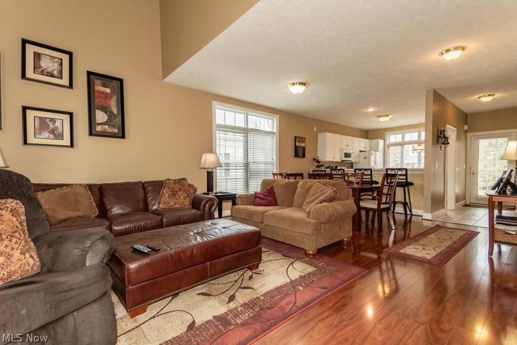 76 Brookstone Lane Willoughby OH 44094