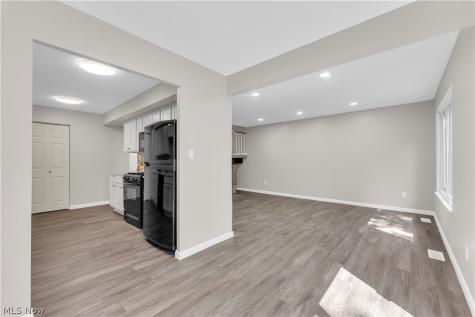 26613 N Park Boulevard Olmsted Falls OH 44138