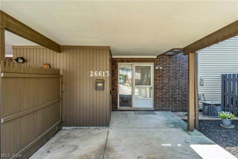 26613 N Park Boulevard Olmsted Falls OH 44138