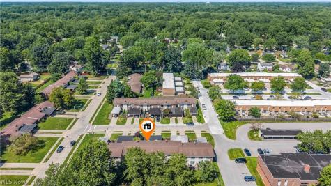 26613 N Park Boulevard Olmsted Falls OH 44138