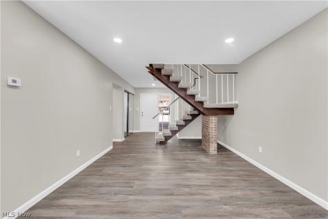 26613 N Park Boulevard Olmsted Falls OH 44138