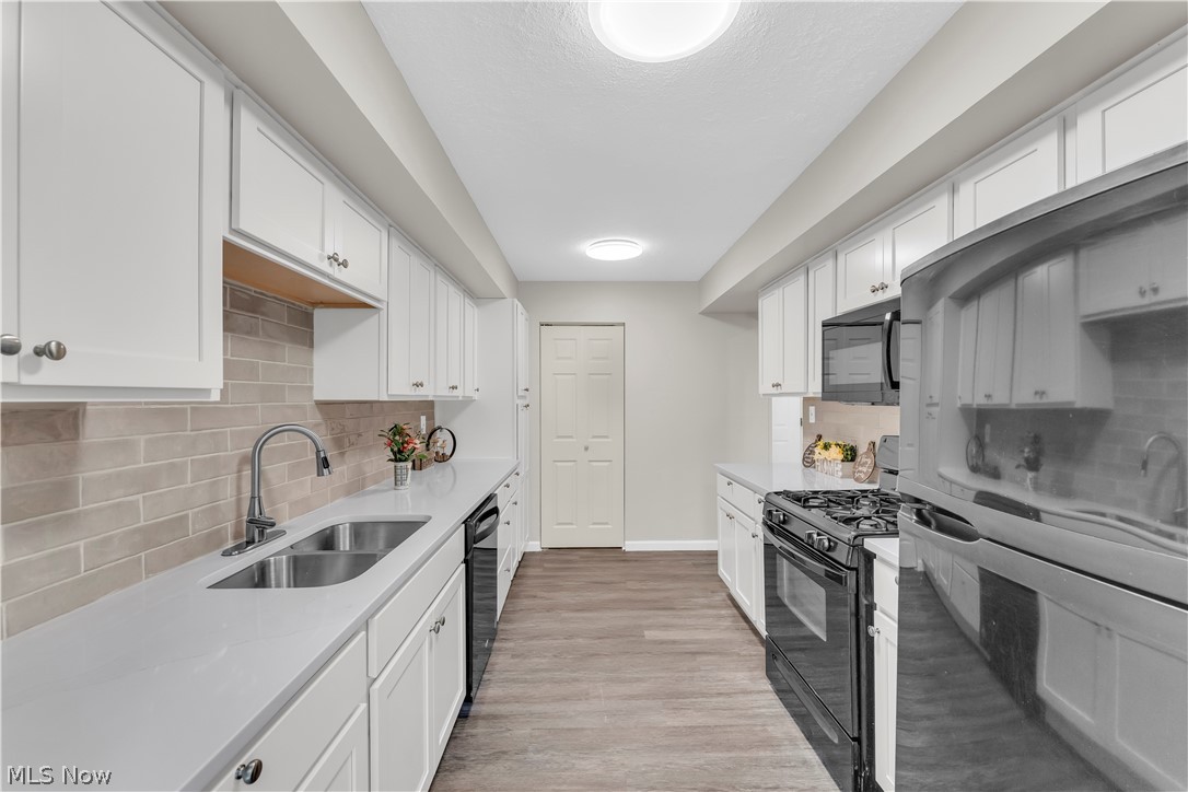 26613 N Park Boulevard Olmsted Falls OH 44138