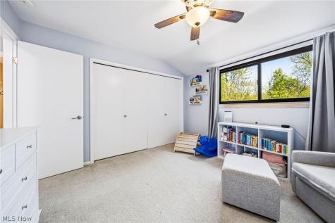 636 Cherry Park Oval Aurora OH 44202