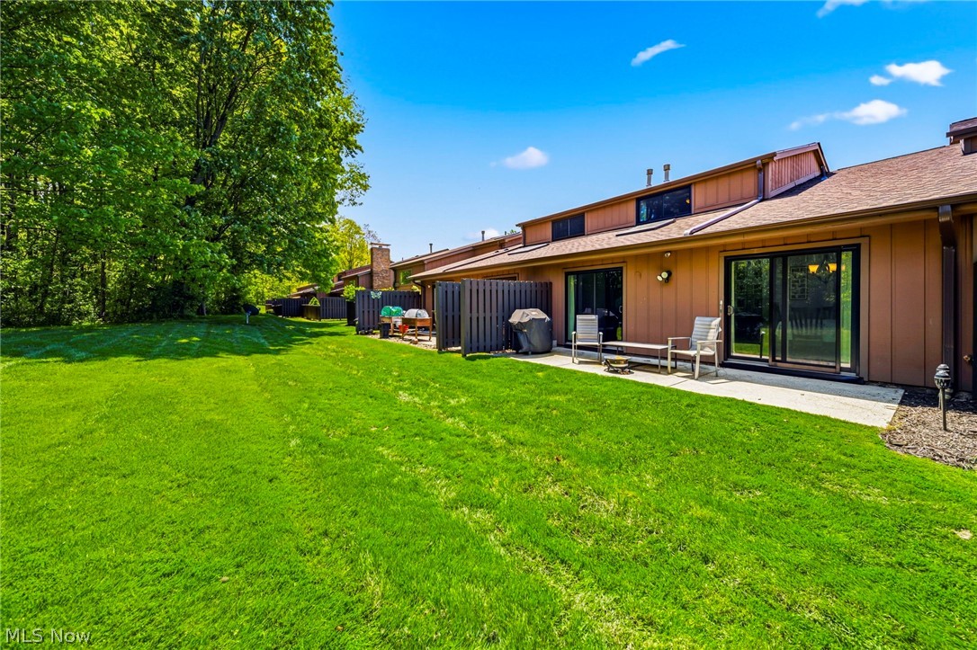 636 Cherry Park Oval Aurora OH 44202