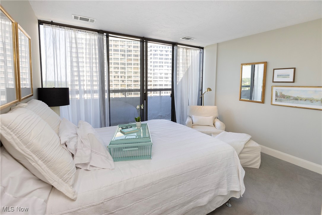 12550 Lake Avenue Lakewood OH 44107