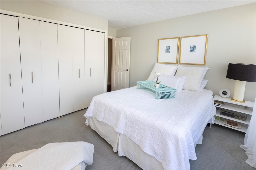 12550 Lake Avenue Lakewood OH 44107