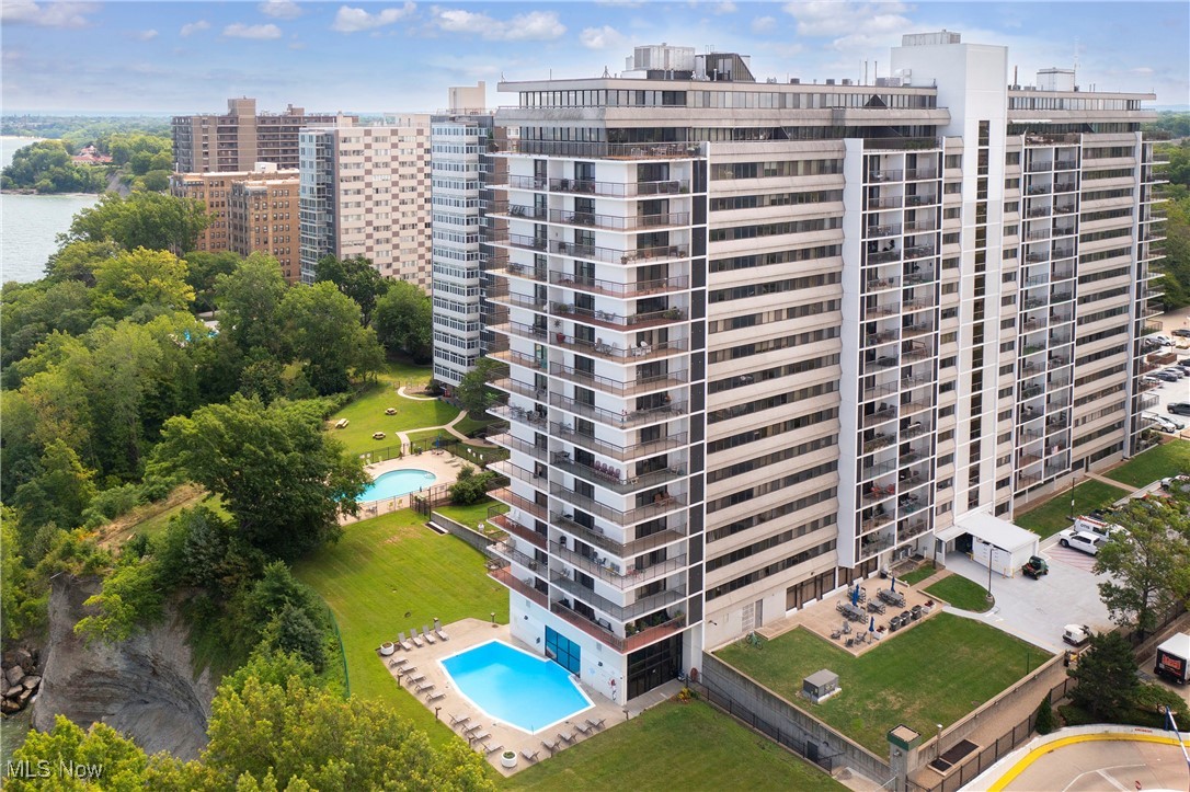 12550 Lake Avenue Lakewood OH 44107