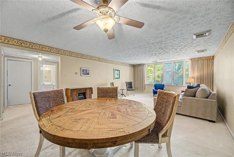 924 Memorial Parkway Akron OH 44303