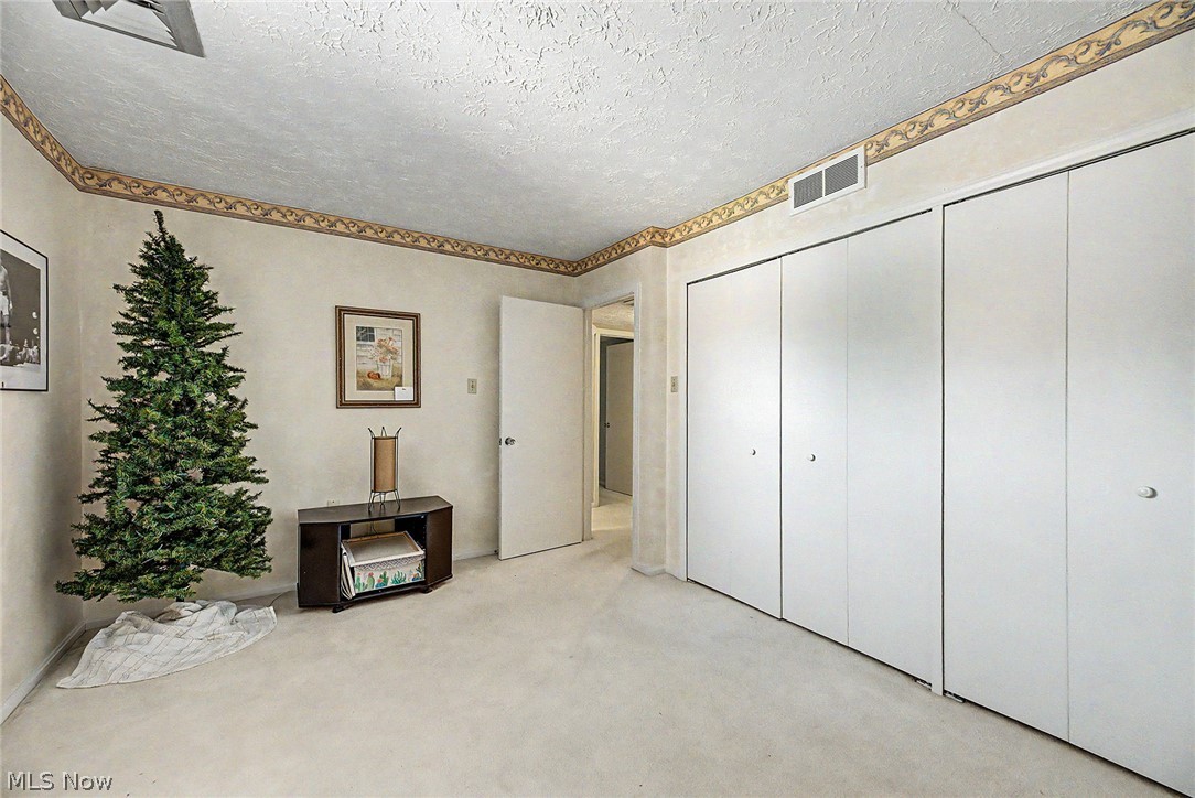 924 Memorial Parkway Akron OH 44303