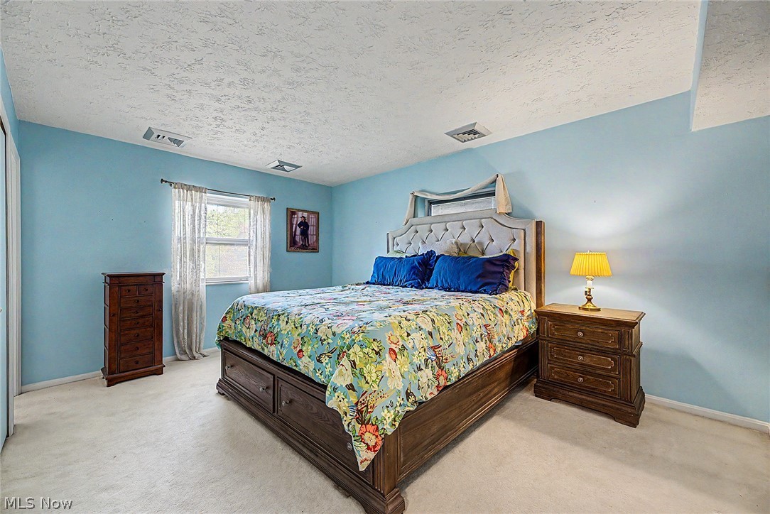 924 Memorial Parkway Akron OH 44303