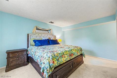 924 Memorial Parkway Akron OH 44303