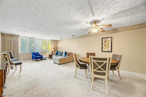 924 Memorial Parkway Akron OH 44303