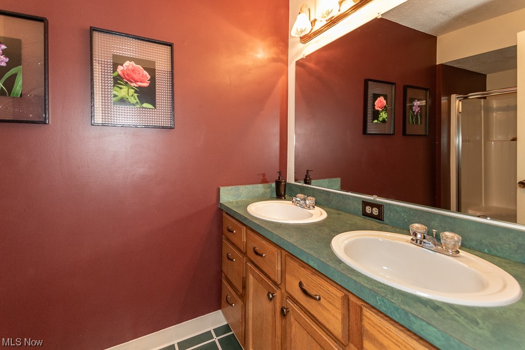 7219 Gabriel's Landing Concord OH 44077