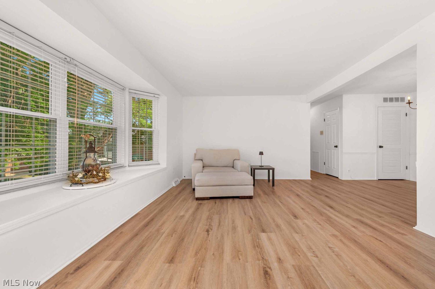 2888 Pease Drive Rocky River OH 44116