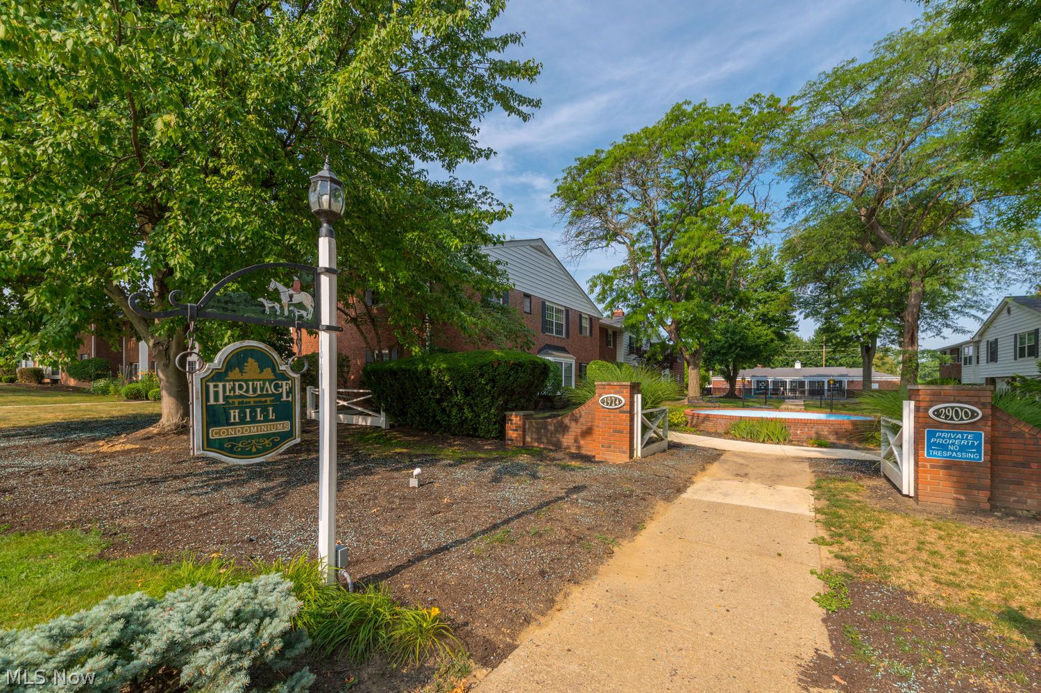 2888 Pease Drive Rocky River OH 44116