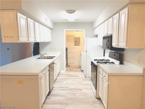 22671 Lenox Drive Fairview Park OH 44126