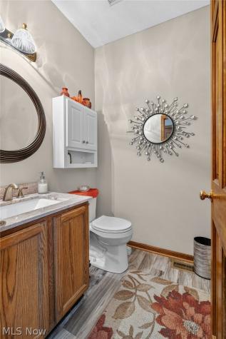 2601 Charing Cross Road NW Canton OH 44708