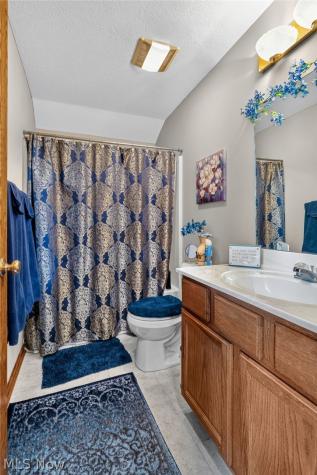 2601 Charing Cross Road NW Canton OH 44708