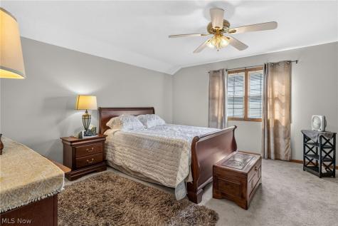 2601 Charing Cross Road NW Canton OH 44708