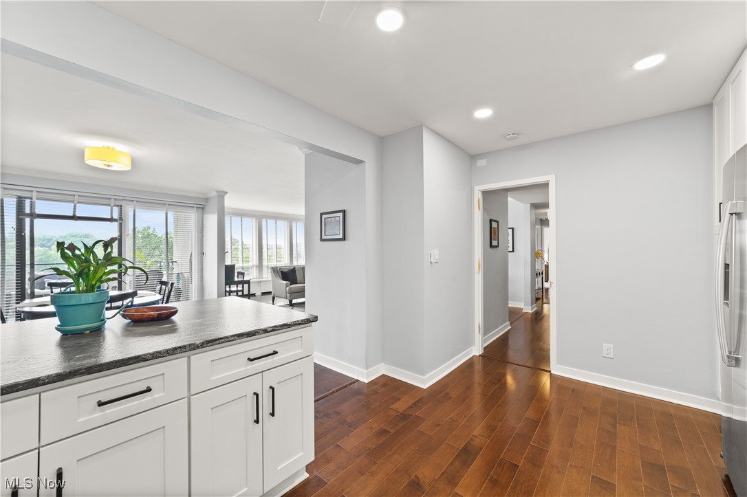 1 Bratenahl Place Bratenahl OH 44108