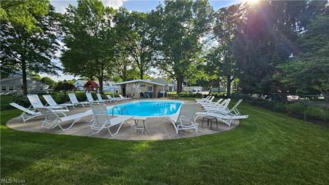3970 Royal Liverpool Drive Uniontown OH 44685