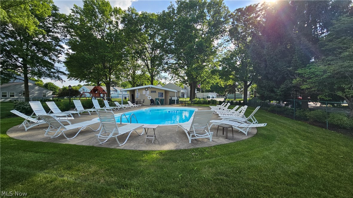 3970 Royal Liverpool Drive Uniontown OH 44685