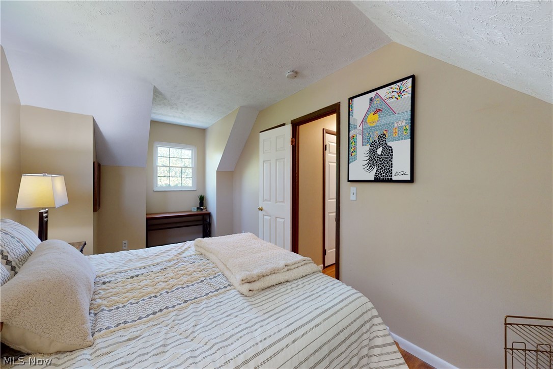 8785 Eastbrook Circle Chagrin Falls OH 44023