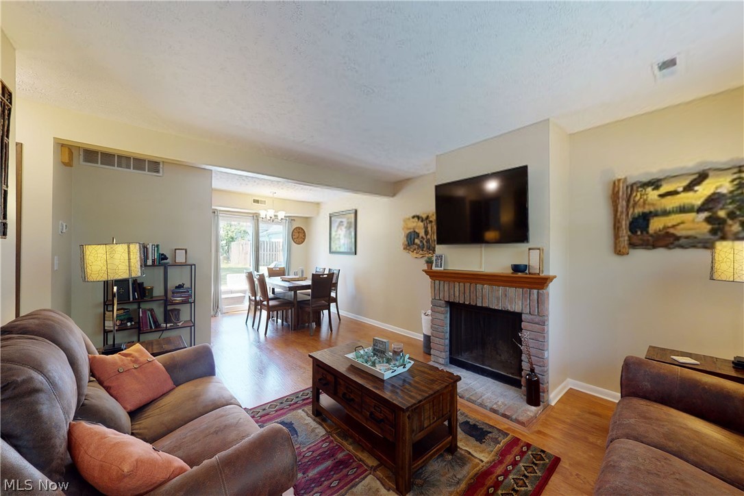 8785 Eastbrook Circle Chagrin Falls OH 44023
