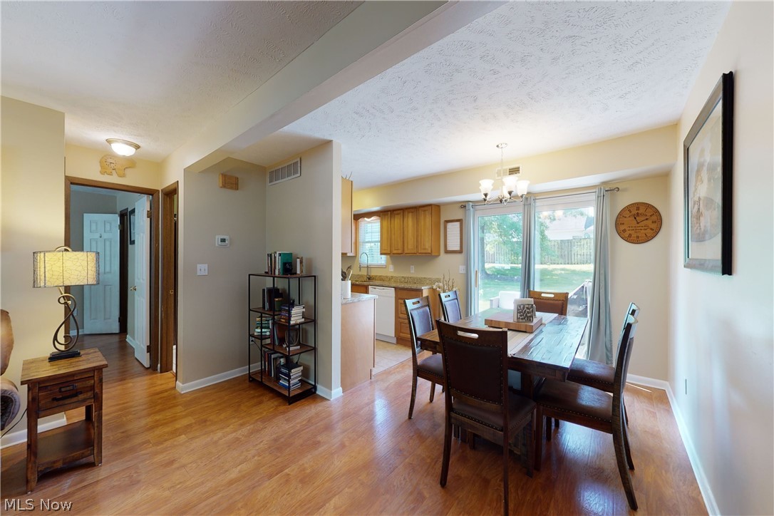 8785 Eastbrook Circle Chagrin Falls OH 44023