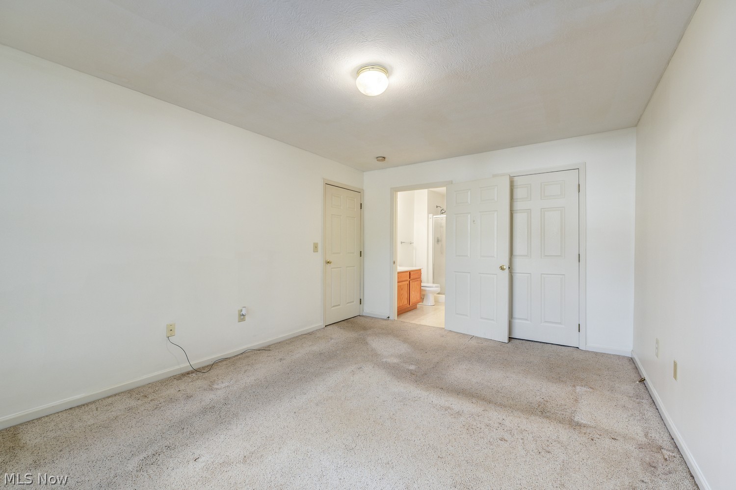 22691 Lenox Drive Cleveland OH 44126