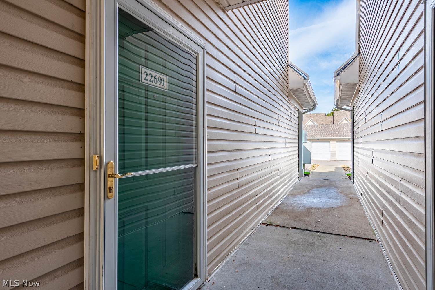 22691 Lenox Drive Cleveland OH 44126