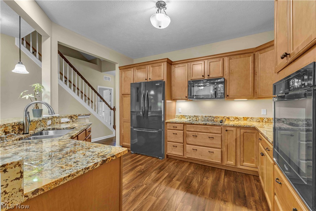 574 Hyannis Port Circle Avon Lake OH 44012