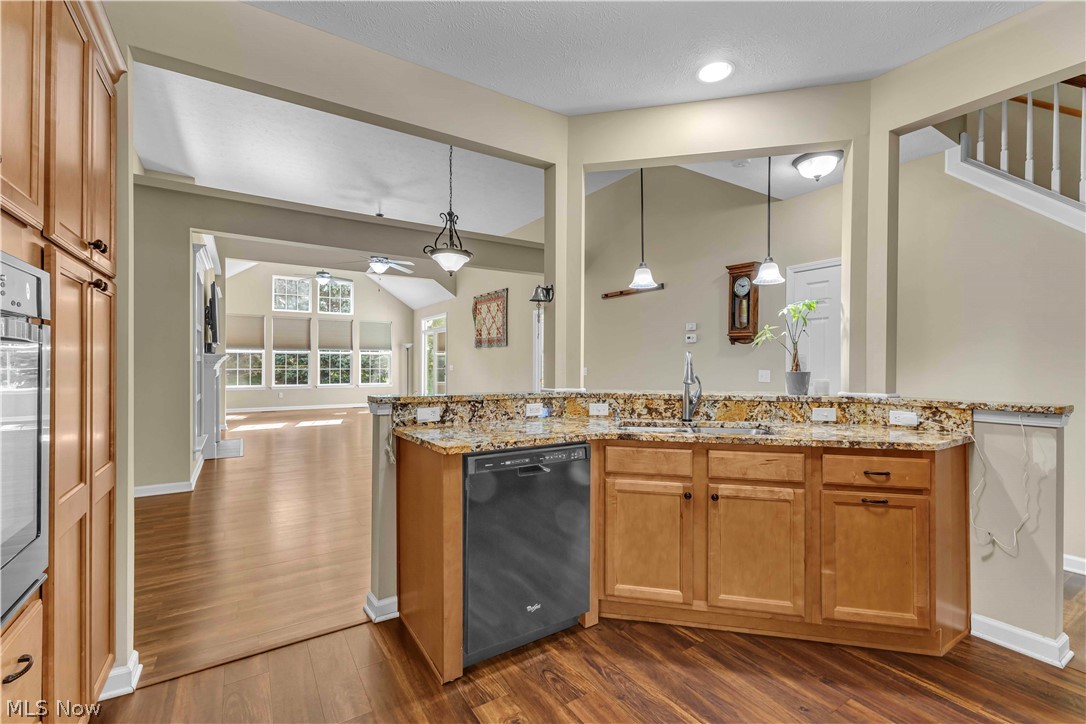 574 Hyannis Port Circle Avon Lake OH 44012