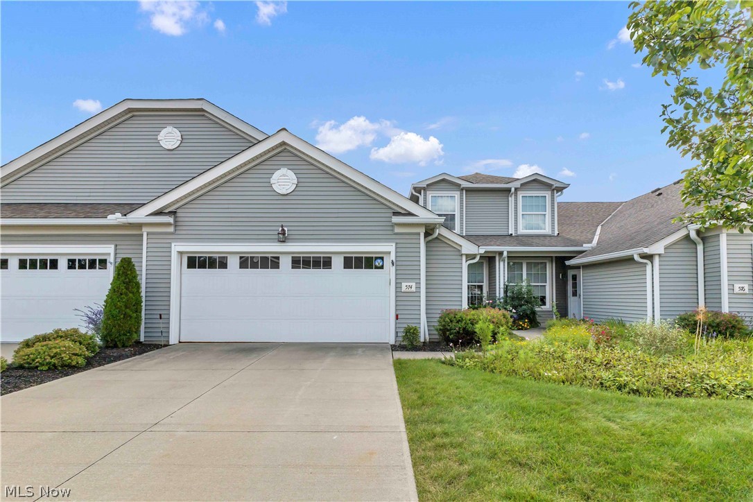 574 Hyannis Port Circle Avon Lake OH 44012
