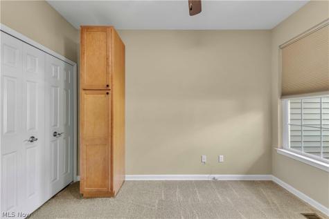 574 Hyannis Port Circle Avon Lake OH 44012