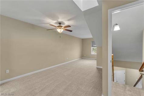 574 Hyannis Port Circle Avon Lake OH 44012